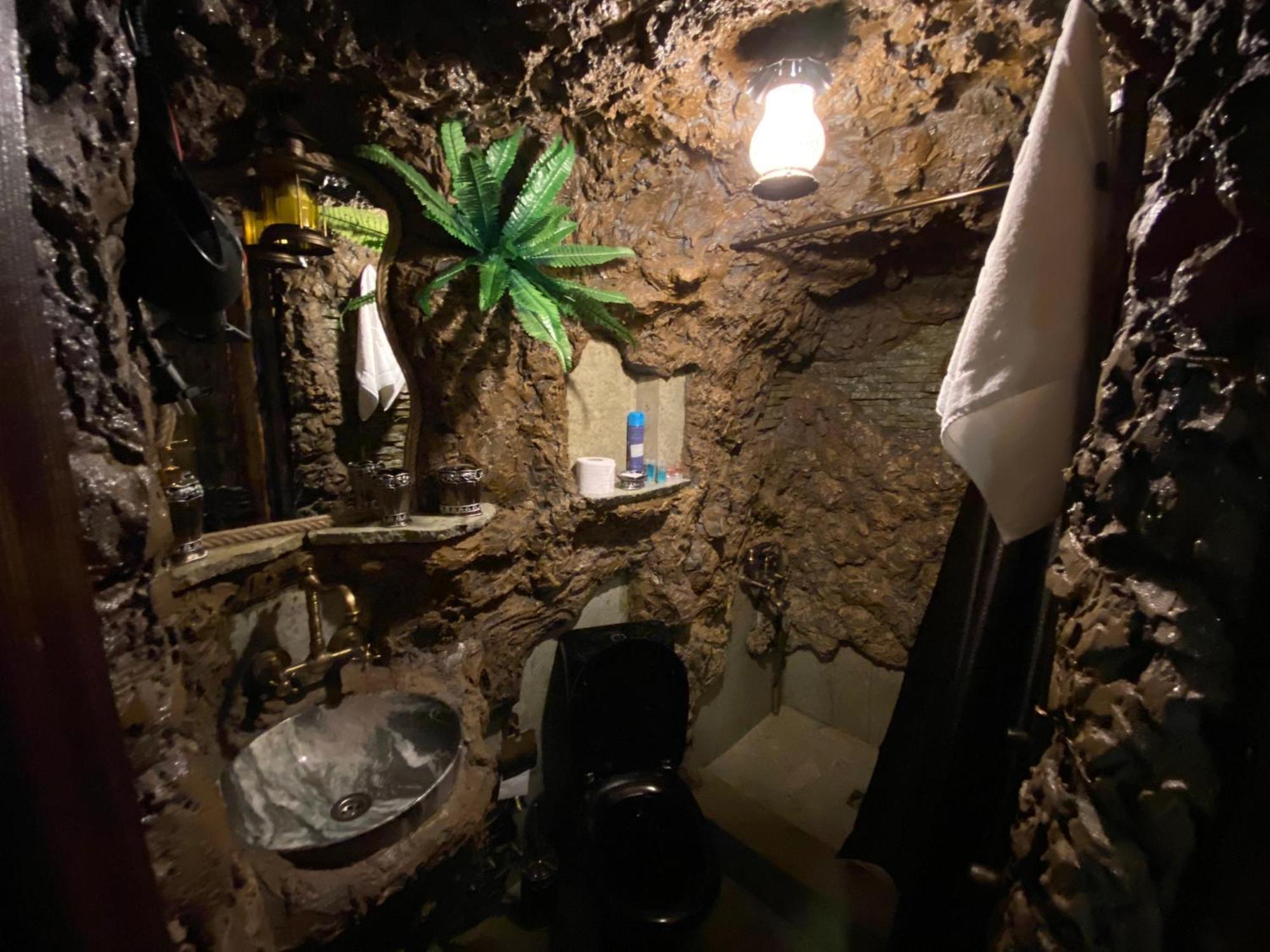 Boutique Fantasy Hotel Tbilisi Cameră foto