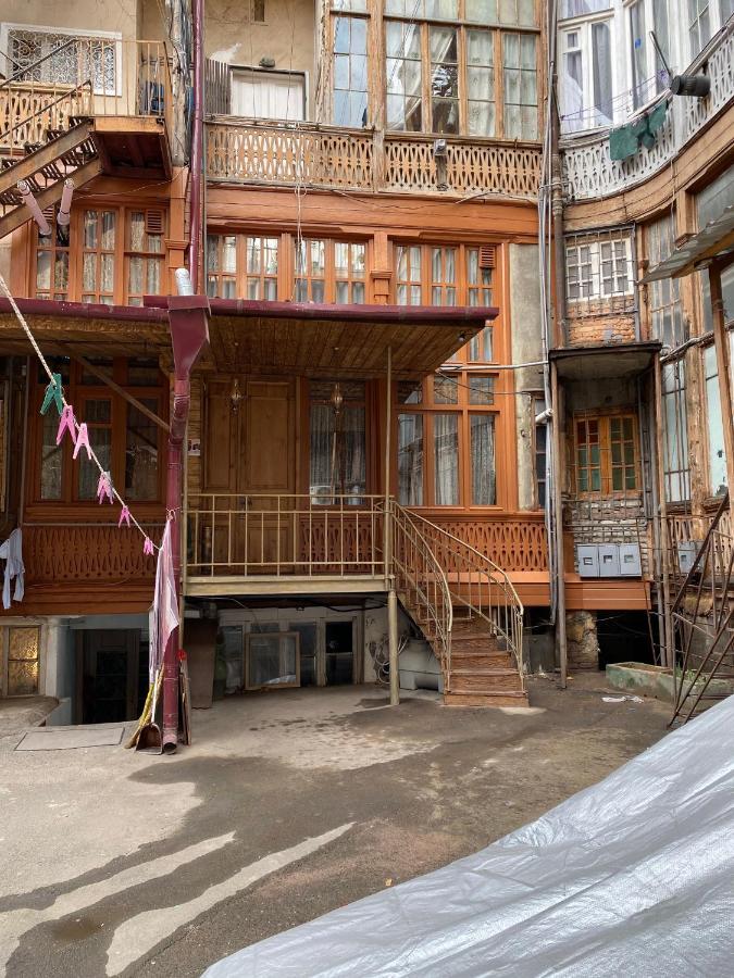 Boutique Fantasy Hotel Tbilisi Exterior foto