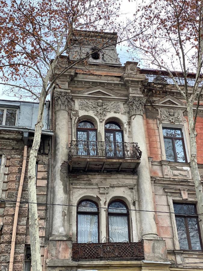 Boutique Fantasy Hotel Tbilisi Exterior foto